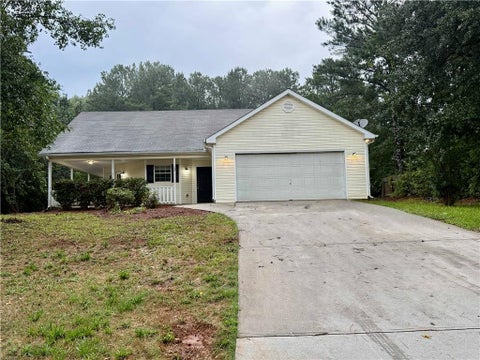 Homes For Sale - 100 Chestnut Drive<br/> Newton County, Covington, GA 30016