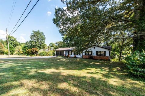 A home in Douglasville