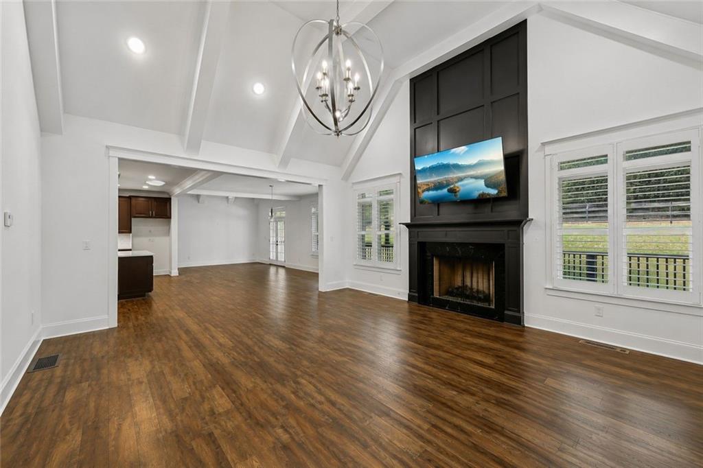 189 Oak Forest Drive