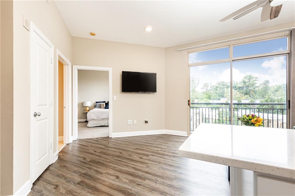 2626 Peachtree Road NW 706