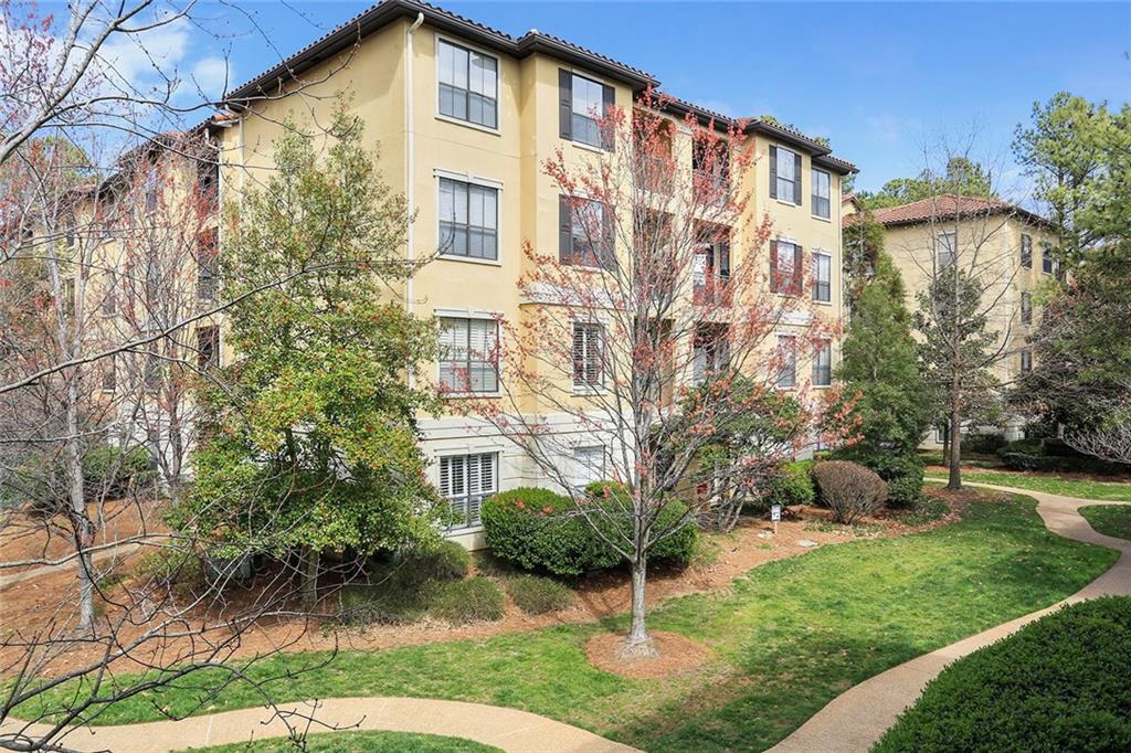 Peachtree Place - Residential