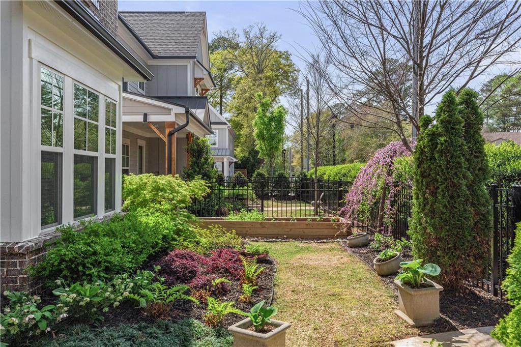 2235 Chestnut Pass, Decatur, Georgia image 3