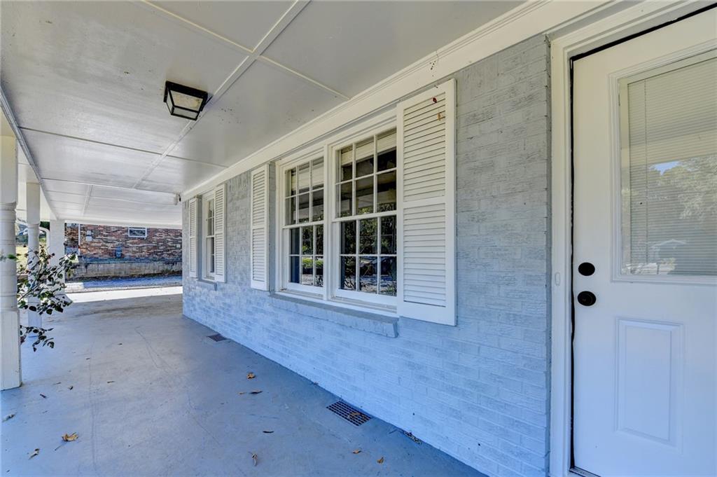 1035 Beaver Ruin Road