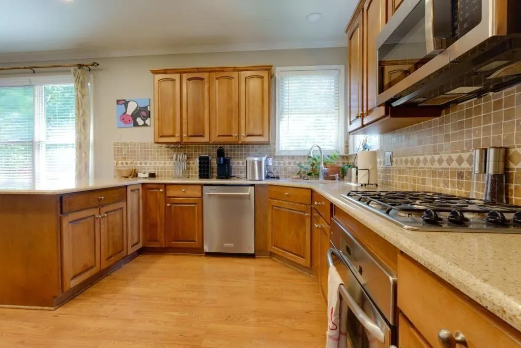 Woodstock, Georgia 30189, United States, 5 Bedrooms Bedrooms, ,4 BathroomsBathrooms,Residential,Active,133037