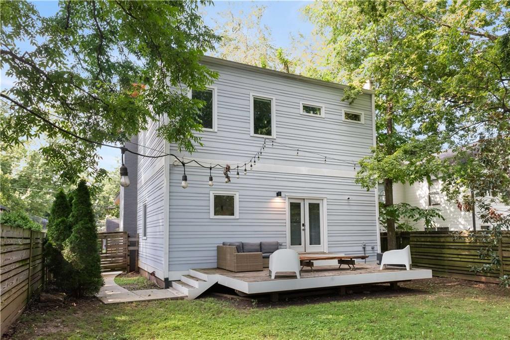 1124 Hawthorne Street NE