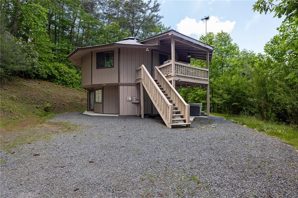 174 Chestnut Ridge