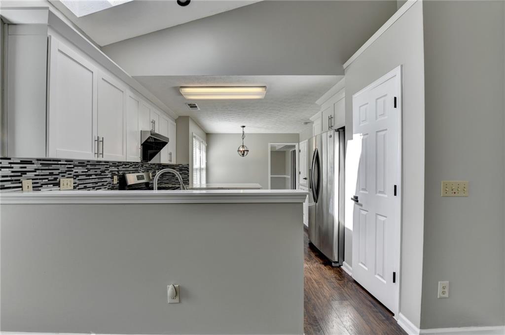 2940 Abbotts Pointe Drive, Duluth, Georgia image 33