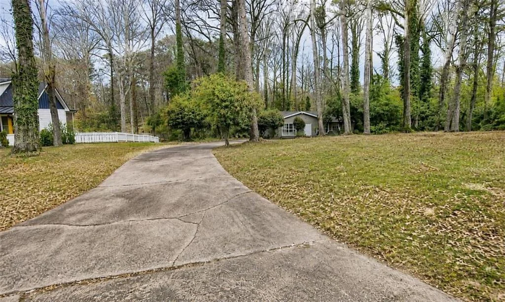 1900 Harts Mill Road
