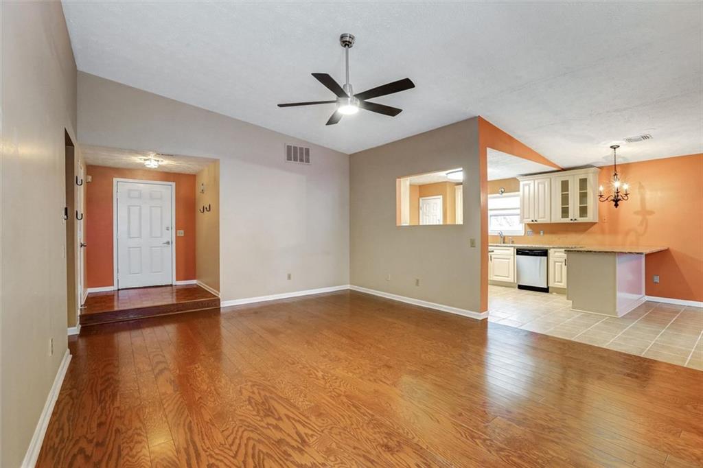 5738 Brooklyn Lane
