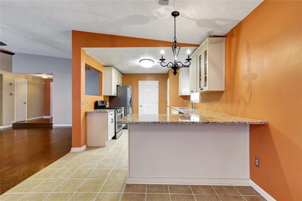 5738 Brooklyn Lane