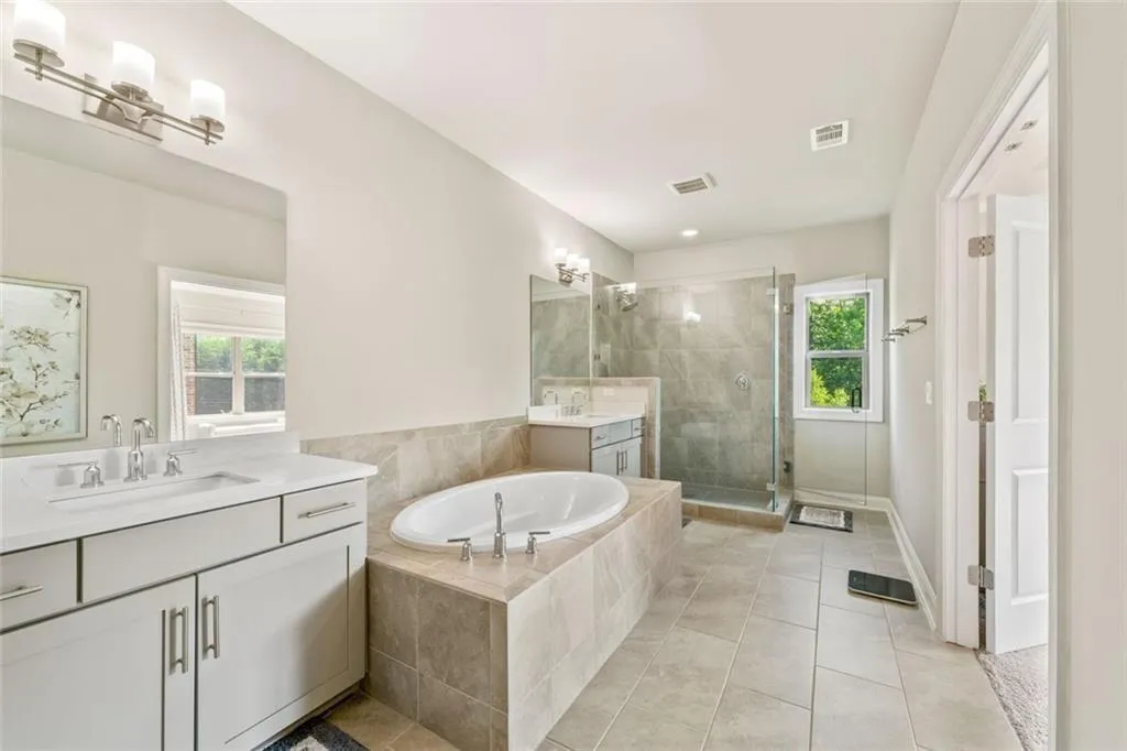 Smyrna, Georgia 30080, United States, 4 Bedrooms Bedrooms, ,5 BathroomsBathrooms,Residential,Active,163126