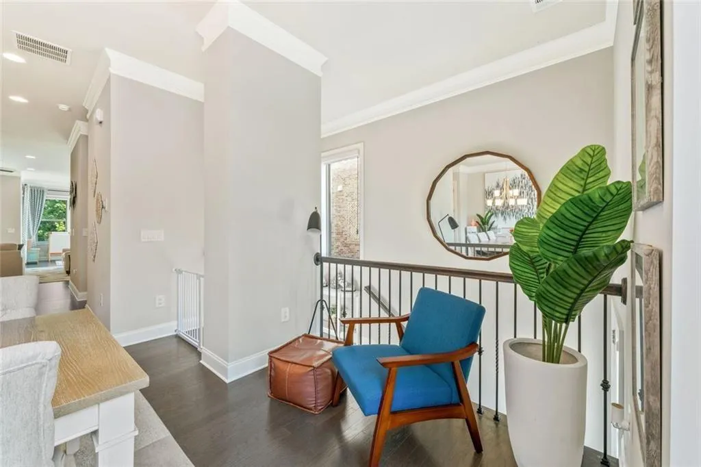 Smyrna, Georgia 30080, United States, 4 Bedrooms Bedrooms, ,5 BathroomsBathrooms,Residential,Active,163126