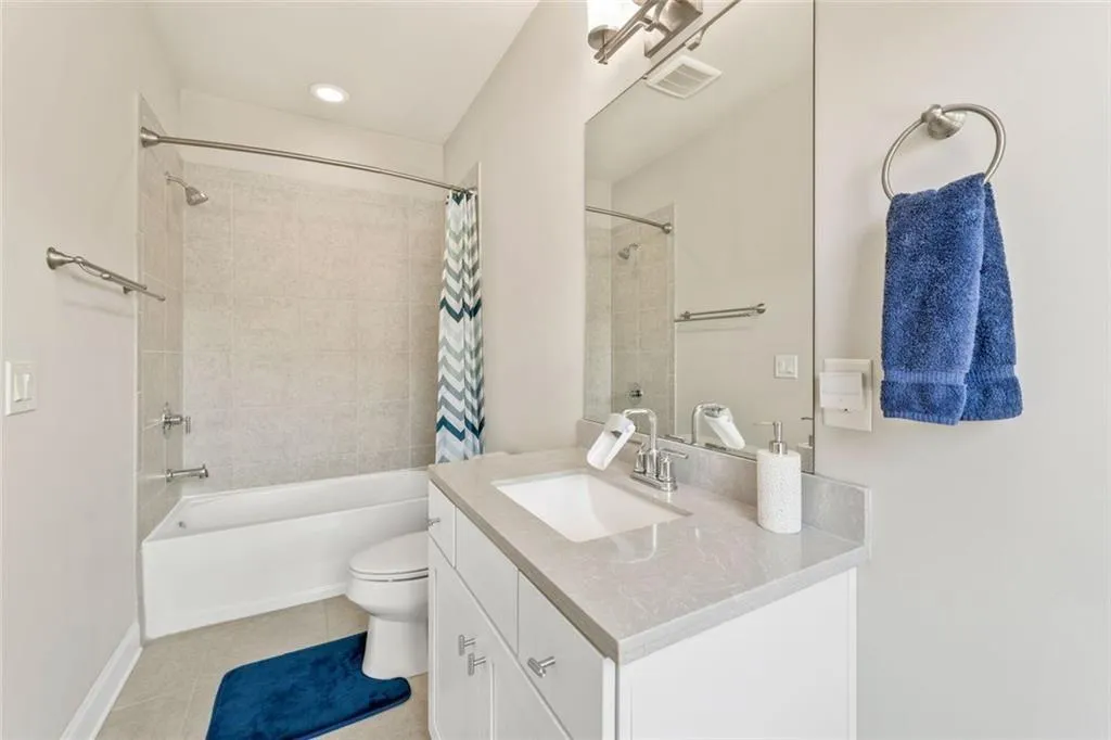 Smyrna, Georgia 30080, United States, 4 Bedrooms Bedrooms, ,5 BathroomsBathrooms,Residential,Active,163126