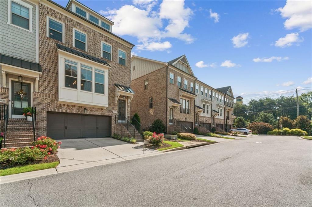 2372 Montford Place SE