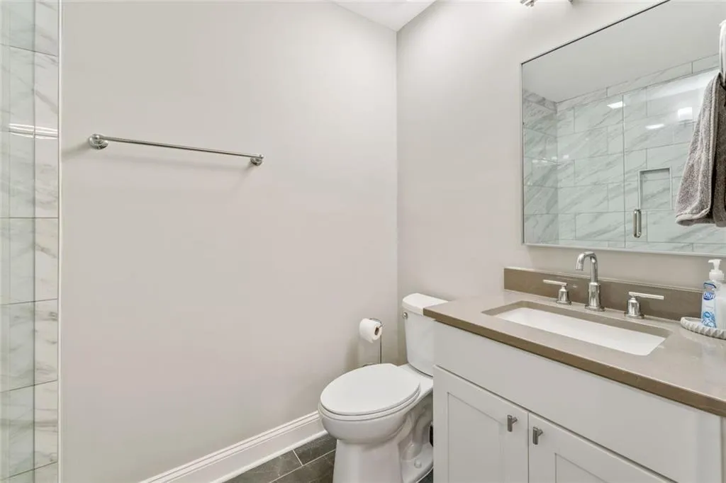 Smyrna, Georgia 30080, United States, 4 Bedrooms Bedrooms, ,5 BathroomsBathrooms,Residential,Active,163126