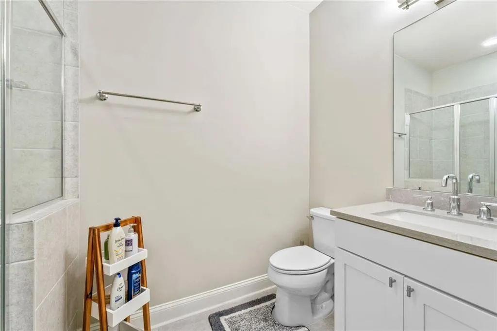 Smyrna, Georgia 30080, United States, 4 Bedrooms Bedrooms, ,5 BathroomsBathrooms,Residential,Active,163126