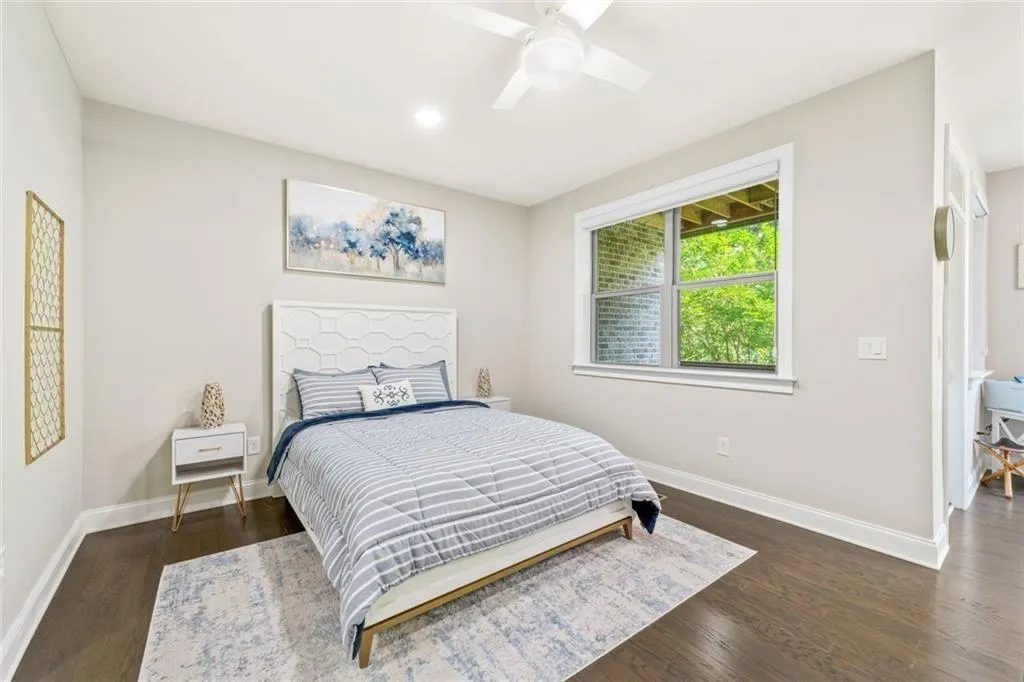 Smyrna, Georgia 30080, United States, 4 Bedrooms Bedrooms, ,5 BathroomsBathrooms,Residential,Active,163126