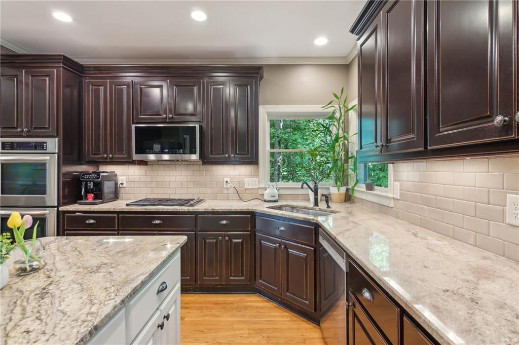6795 Preston Glen Drive