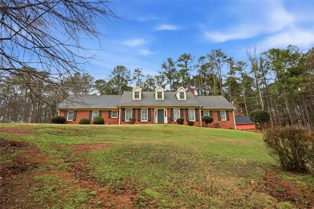2077 Honey Creek Road