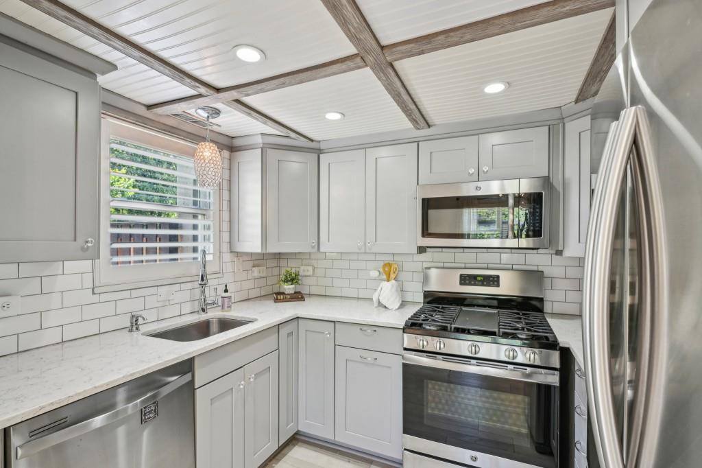 285 Lakemoore Drive #A, Atlanta, Georgia image 2