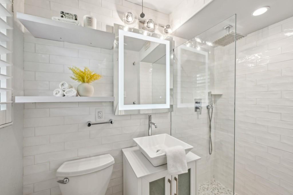 285 Lakemoore Drive #A, Atlanta, Georgia image 4
