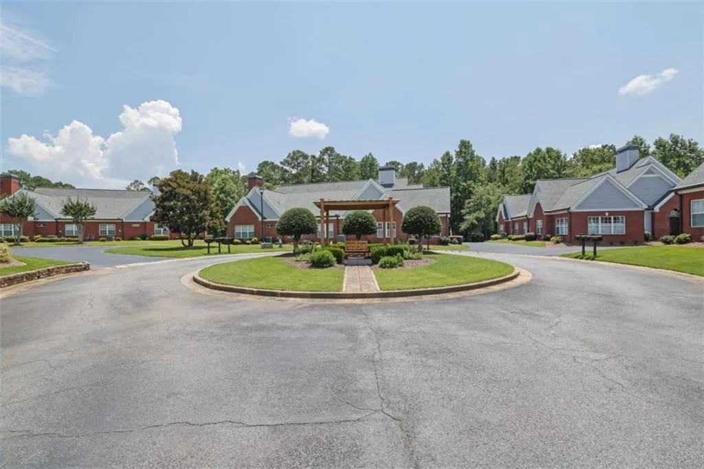 Canton, Georgia 30114, United States, 3 Bedrooms Bedrooms, ,2 BathroomsBathrooms,Residential,Active,220062