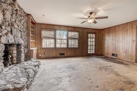 A home in Lilburn
