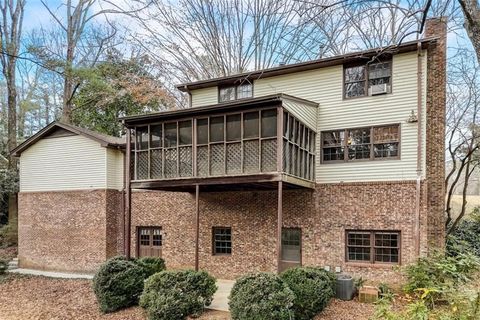 A home in Lilburn