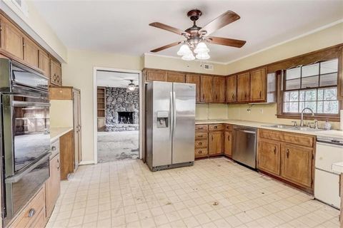 A home in Lilburn