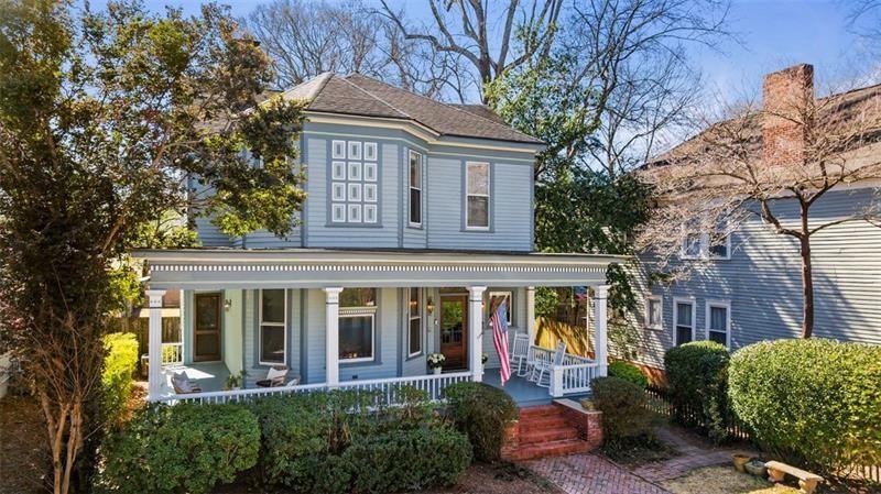 513 Saint Charles Avenue NE