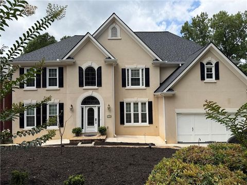 Homes For Sale - 3525 Merganser Lane<br/> Johns Creek, GA 30022