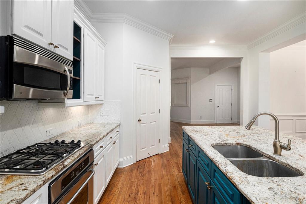 6961 Fellowship Lane, Flowery Branch, Georgia image 12