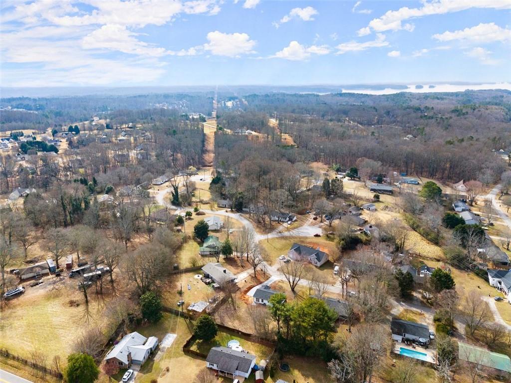 5843 Meadow View Lane, Flowery Branch, Georgia image 43