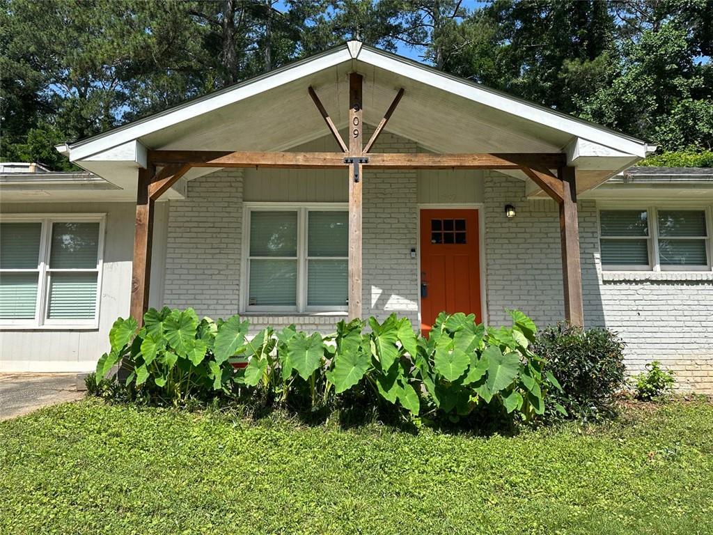 1909 CINDY Drive