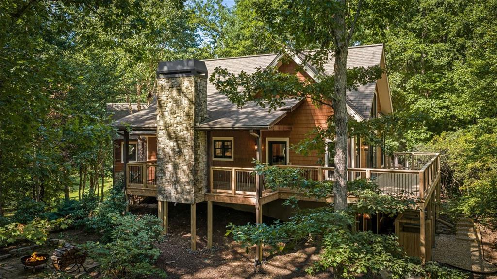 2634 Mountain Tops Road