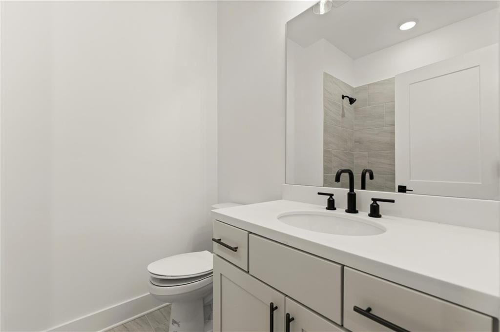The Gathering Alpharetta - Residential Lease