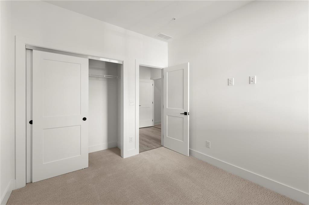 The Gathering Alpharetta - Residential Lease