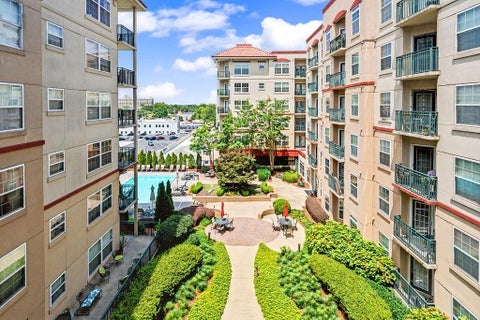 Photo of 230 E Ponce De Leon Avenue #409, Decatur, GA 30030 (MLS # 7822145)