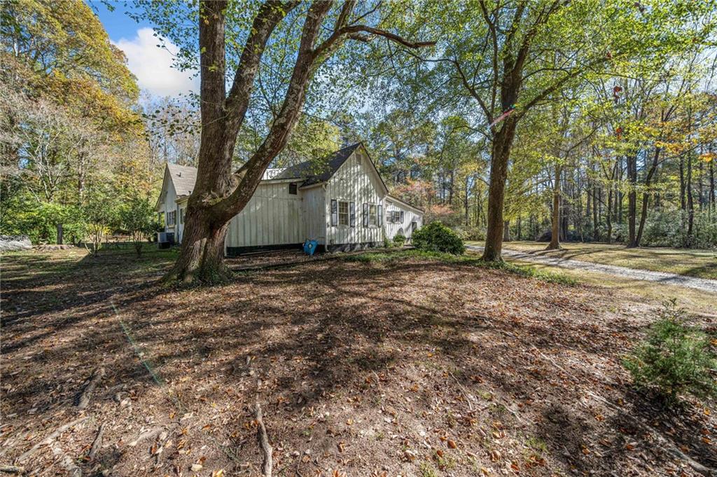 1765 Holly Springs Road NE