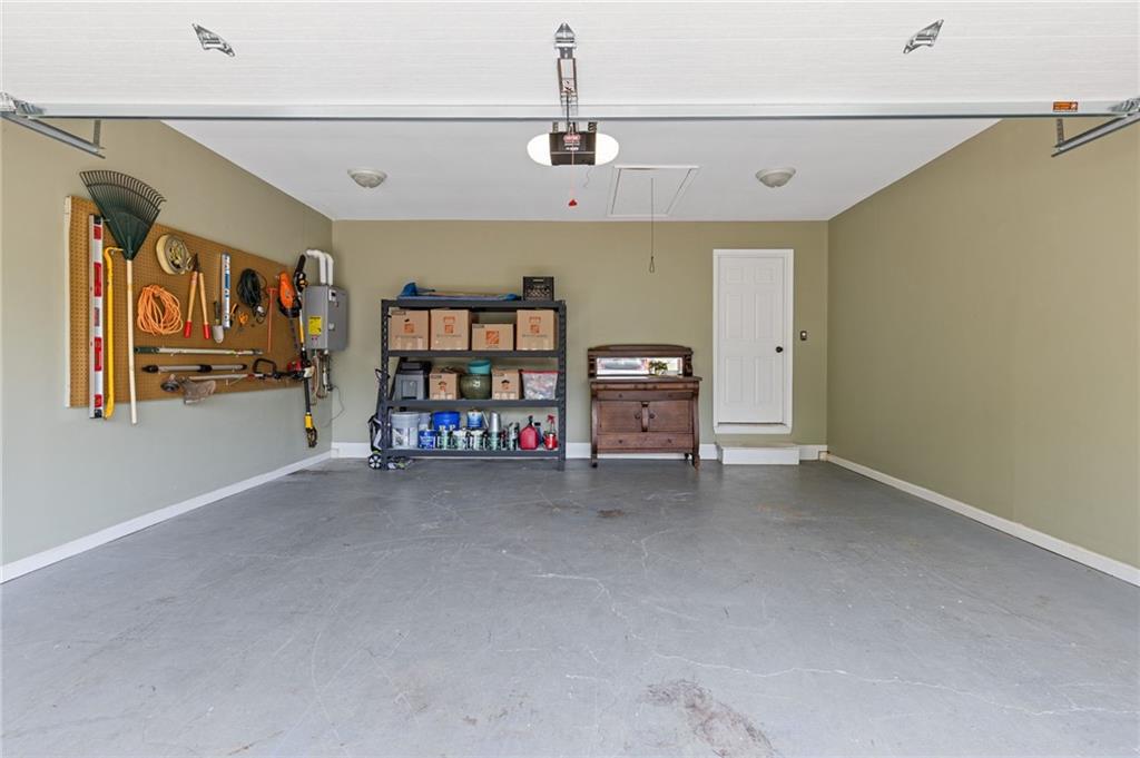 1970 Glen Eves Drive, Roswell, Georgia image 30
