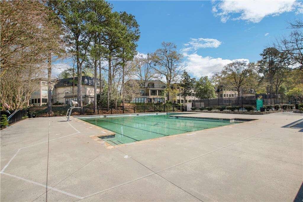 Cross Creek - Residential Lease
