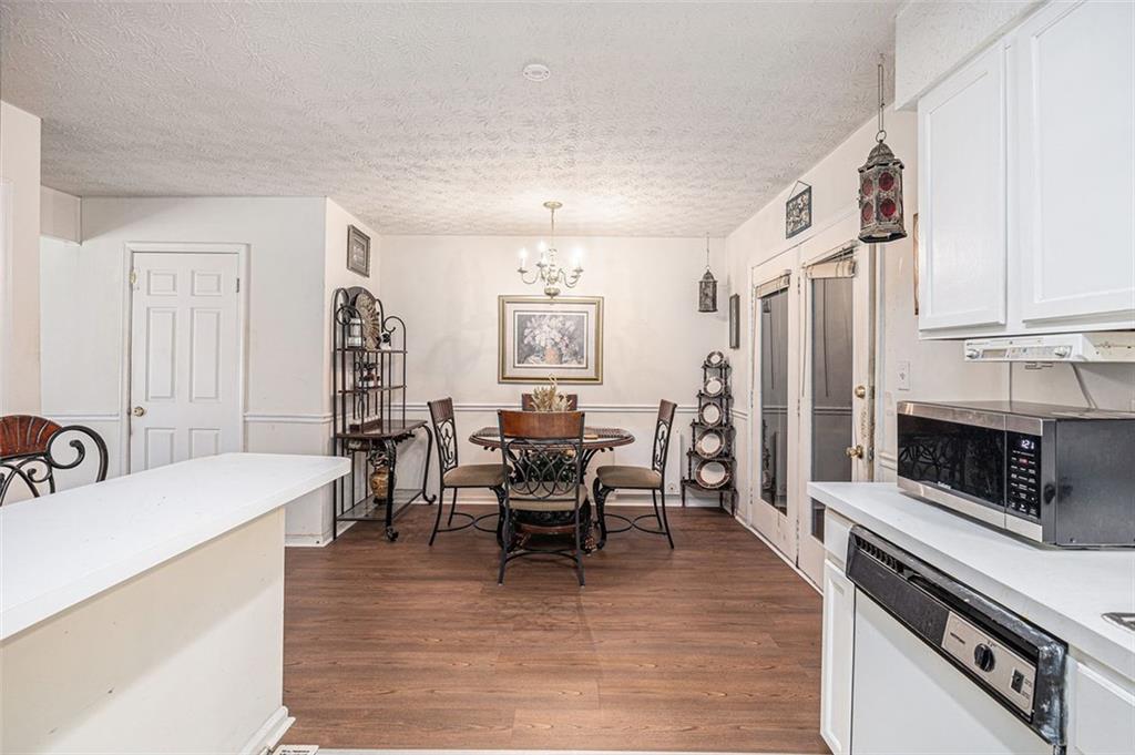 3244 Hampton Court, Smyrna, Georgia image 3