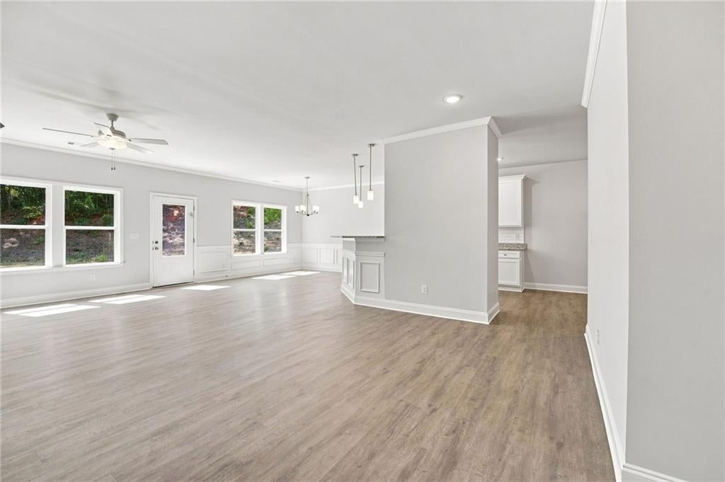 4472 Rivercliffs Way