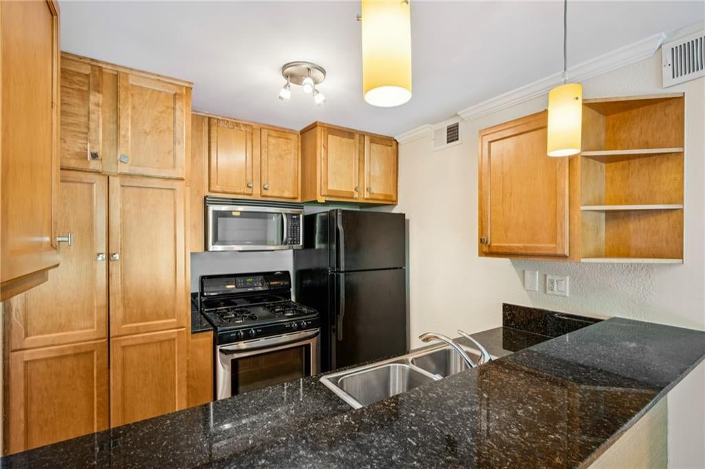 1445 Monroe Drive NE E-9