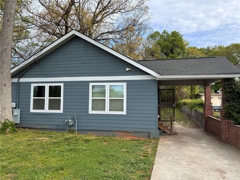 Homes For Sale - 1429 Venetian Drive<br/> Atlanta, GA 30311