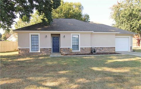 103 Shannon Lane Centerville GA 31028