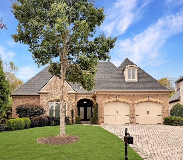 8150 Prestwick Circle