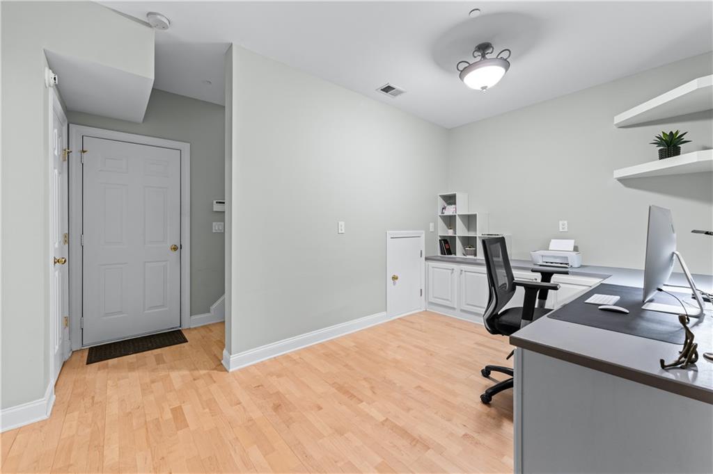 1453 Montclair Court #26, Smyrna, Georgia image 41
