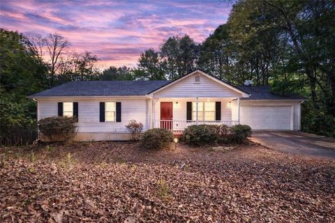 Homes For Sale - 5386 Whiporwill Drive<br/> Gainesville, GA 30504