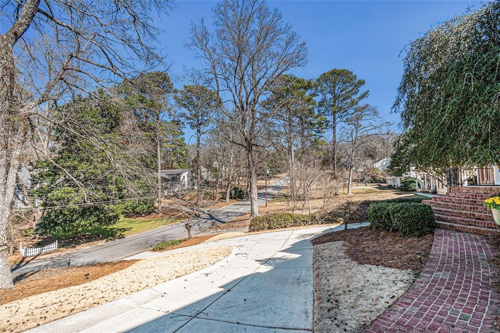 5545 Woodsong Trail, Dunwoody, Georgia image 4